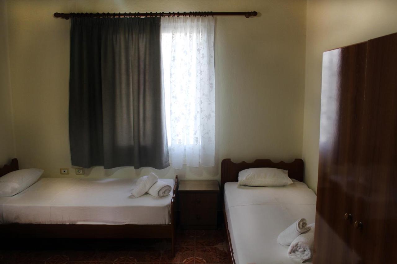 Babacari Apartment Gjirokaster Bagian luar foto