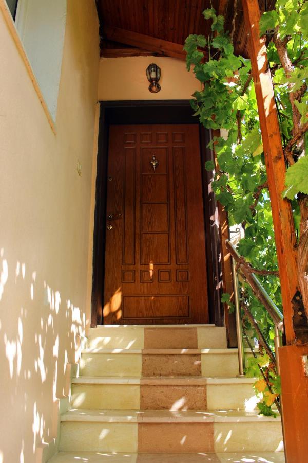 Babacari Apartment Gjirokaster Bagian luar foto