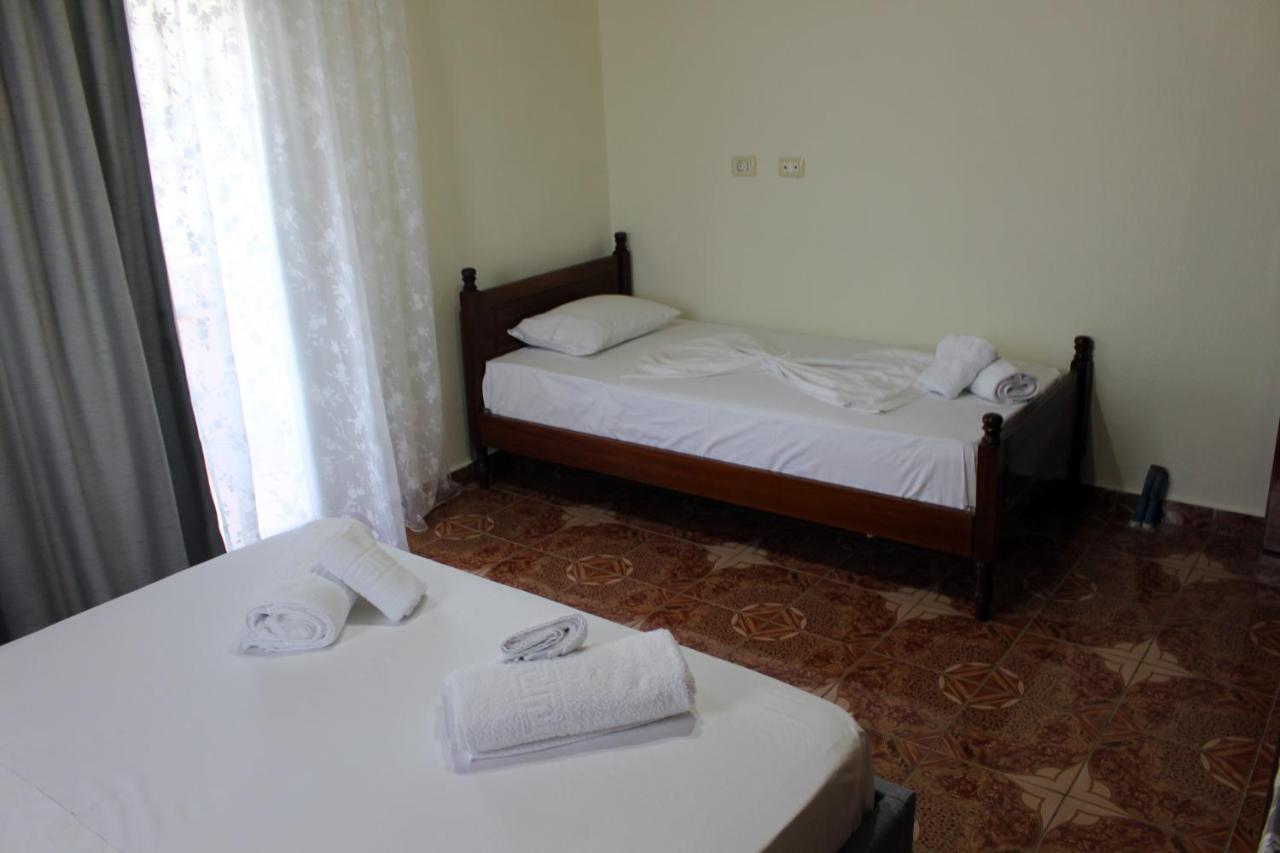 Babacari Apartment Gjirokaster Bagian luar foto