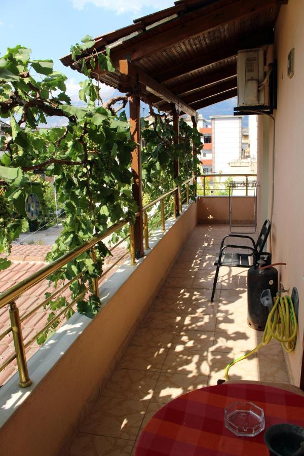 Babacari Apartment Gjirokaster Bagian luar foto
